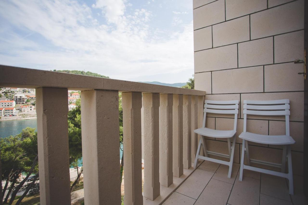 Apartmani Bauk Pucisca Exterior foto